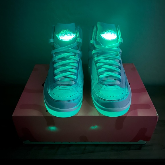 J. Balvin × Air Jordan 2 Retro Men’s Sz 15 main image 6